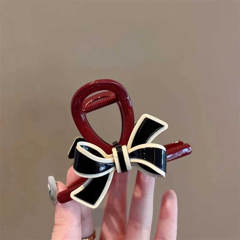New Elegant Red Bow Hair Claw Clips Summer Korean Sweet Girls Texture Shark Claw Fashion Hair Clip Hair Accessories for Women Z250729