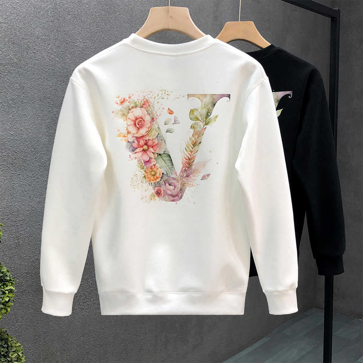 Men's Light Luxury Printed Sweatshirt Trendy Brand Stylish Spring Top 2025 Winter New Style Men's Base Layer M-5XL white black