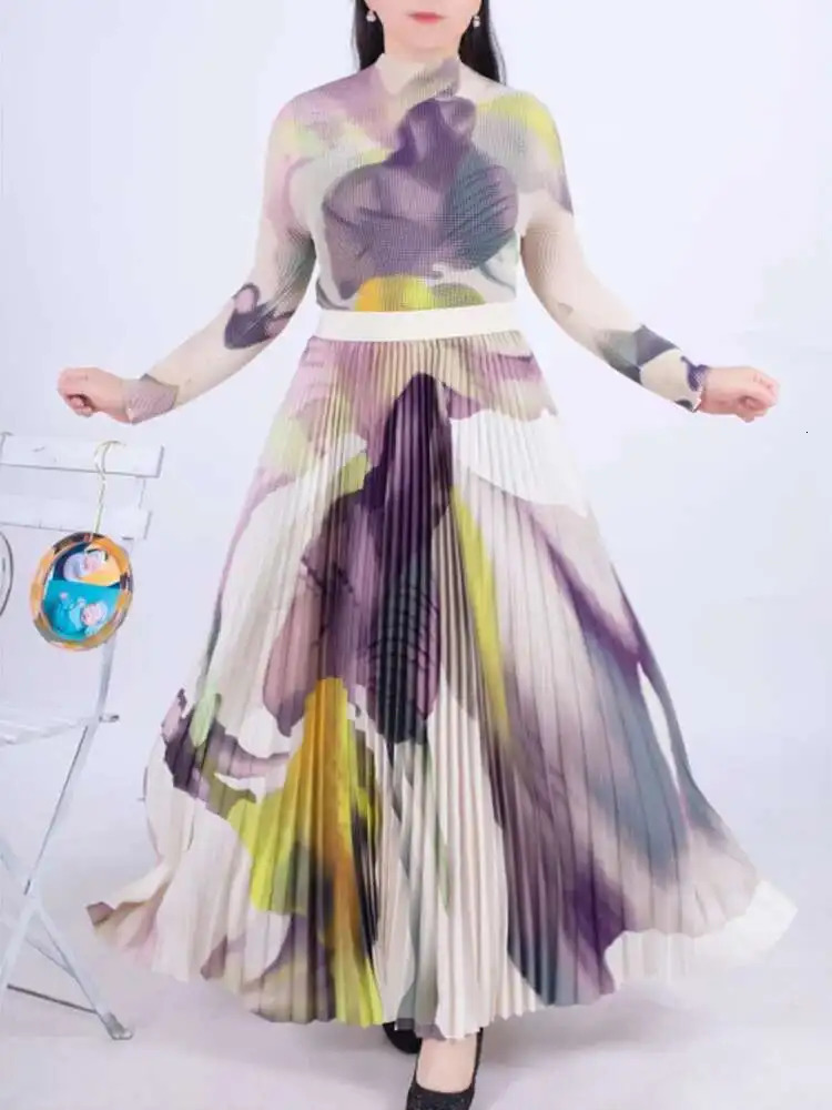 GVUW 2025 Autumn Pleated Set Women Slim Printing Stand Collar Long Sleeve Tophigh Street Skirt Fashion Party Two Pieces 17G0353 250728