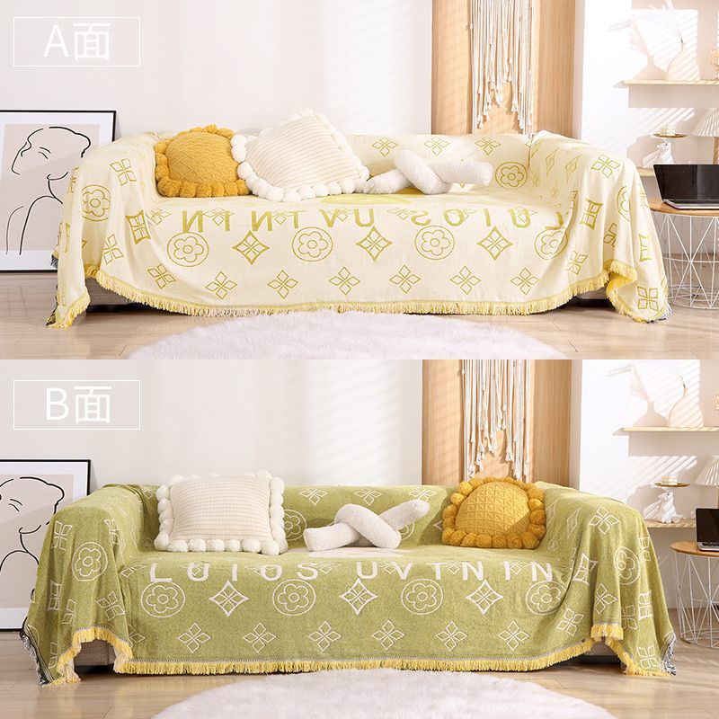 Designer Sofa Covers Blanket Non-Slip Sectional Couch Covers Luxury Cat-Scratch Resistant Sofa Slipcover for Furniture Bed Couch Sofa Large Sizeb Blac