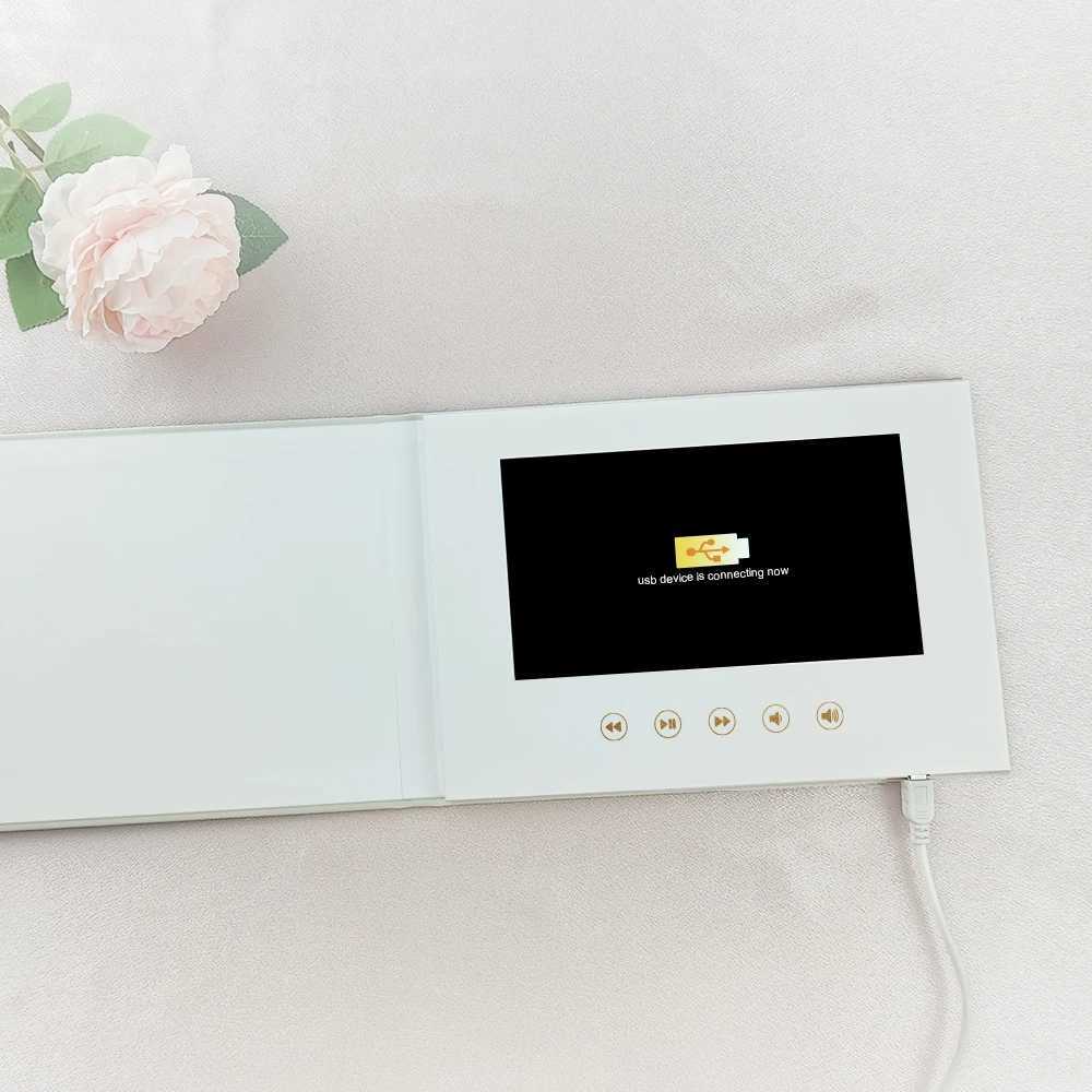 Luxury Linen Bound Video Book Wedding Video Album Up to 3 hours of video 7 IPS Display 4GB of memory and Rechargeable Battery Z250729
