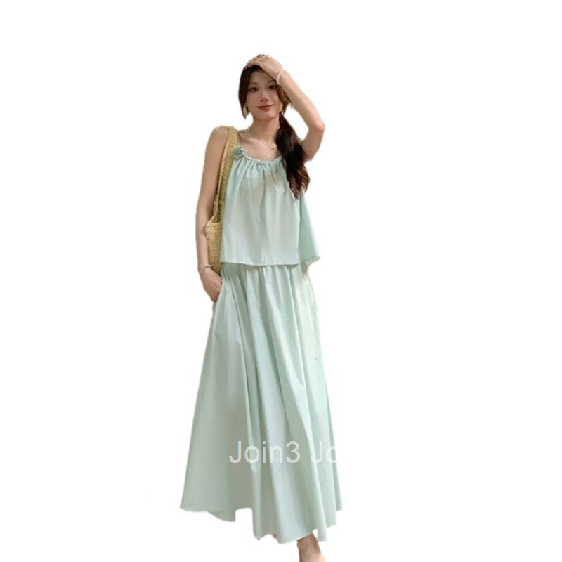Summer New Fresh High-Waisted Long Skirt Two-Piece Set Sweet Floral Strap Top Half-Length Skirt Outfit for Women