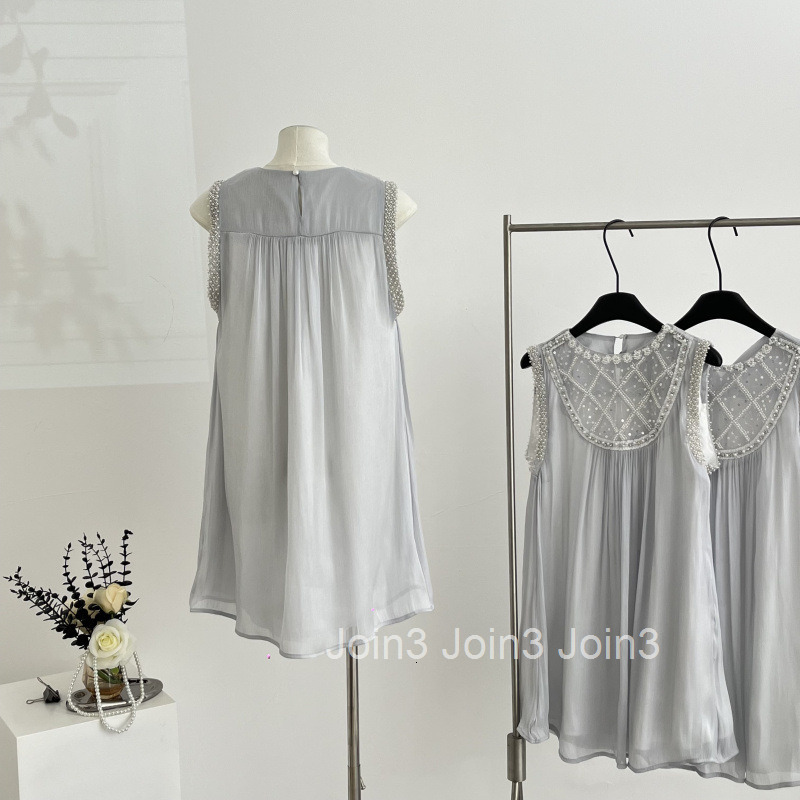 25 Summer New Style Socialite Vacation Heavy Pearl Sequin Round Neck Loose Waist Short Dress Elegant Sleeveless Dress