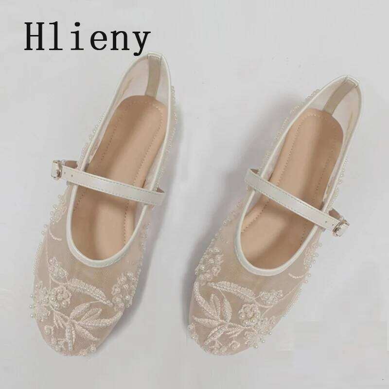 Hlieny Woman Design Embroidery Flowers Pearl Mesh Round Tor Buckle Strap Ballet Flats Loafers Ladies Mary Jane Shoe Mules Sandal