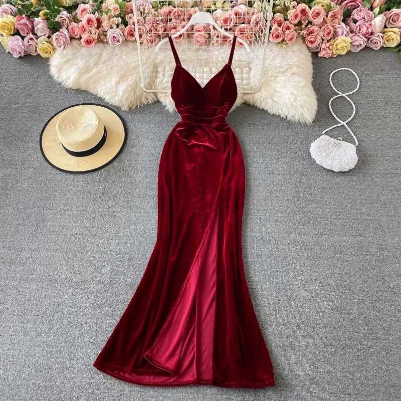 Sexy Deep V Neck Backless Split Dress Off Shoulder Fashion Birthday Party Evening Dress Women Goth Slim Summer Hip Wrap Dress Z250728