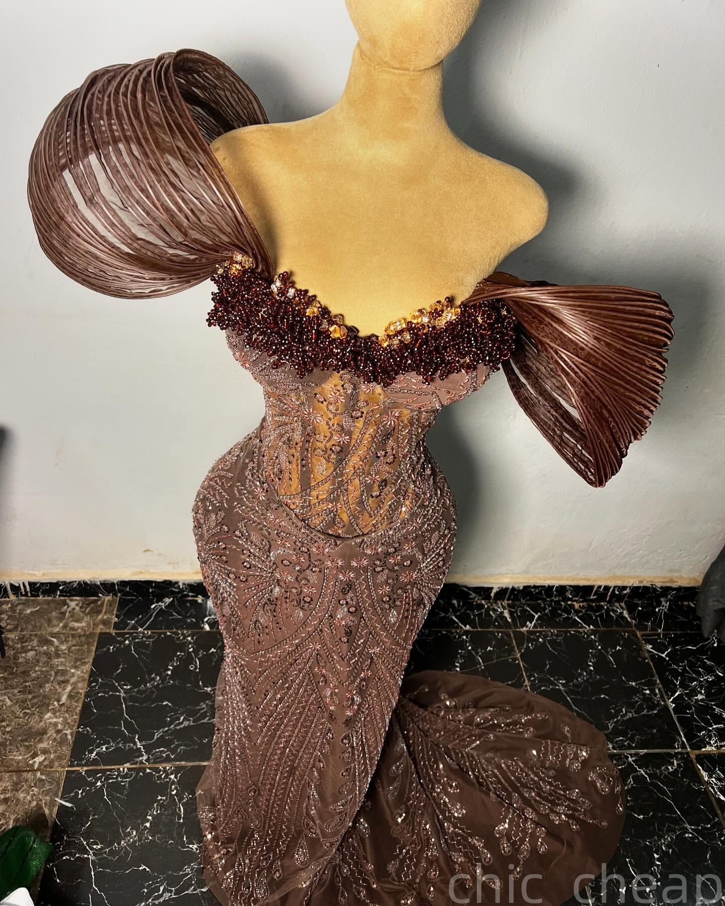 Mermaid Chocolate Prom Dresses 2025 Illusion Crystals Sequined Evening Formal Party Second Birthday Engagement Gowns Plus Size Dress For Special Occas
