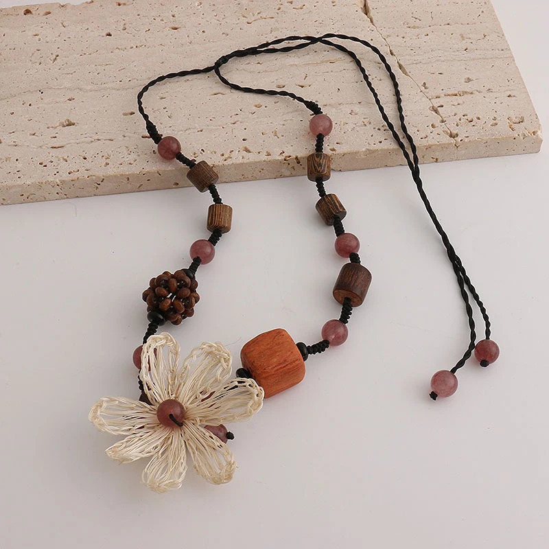 Flower Wood Vintage Cute Elegant Summer Necklace Women Jewelry Trendy Fashion Delicate Party Gifts Personality Accessories QD131 250729