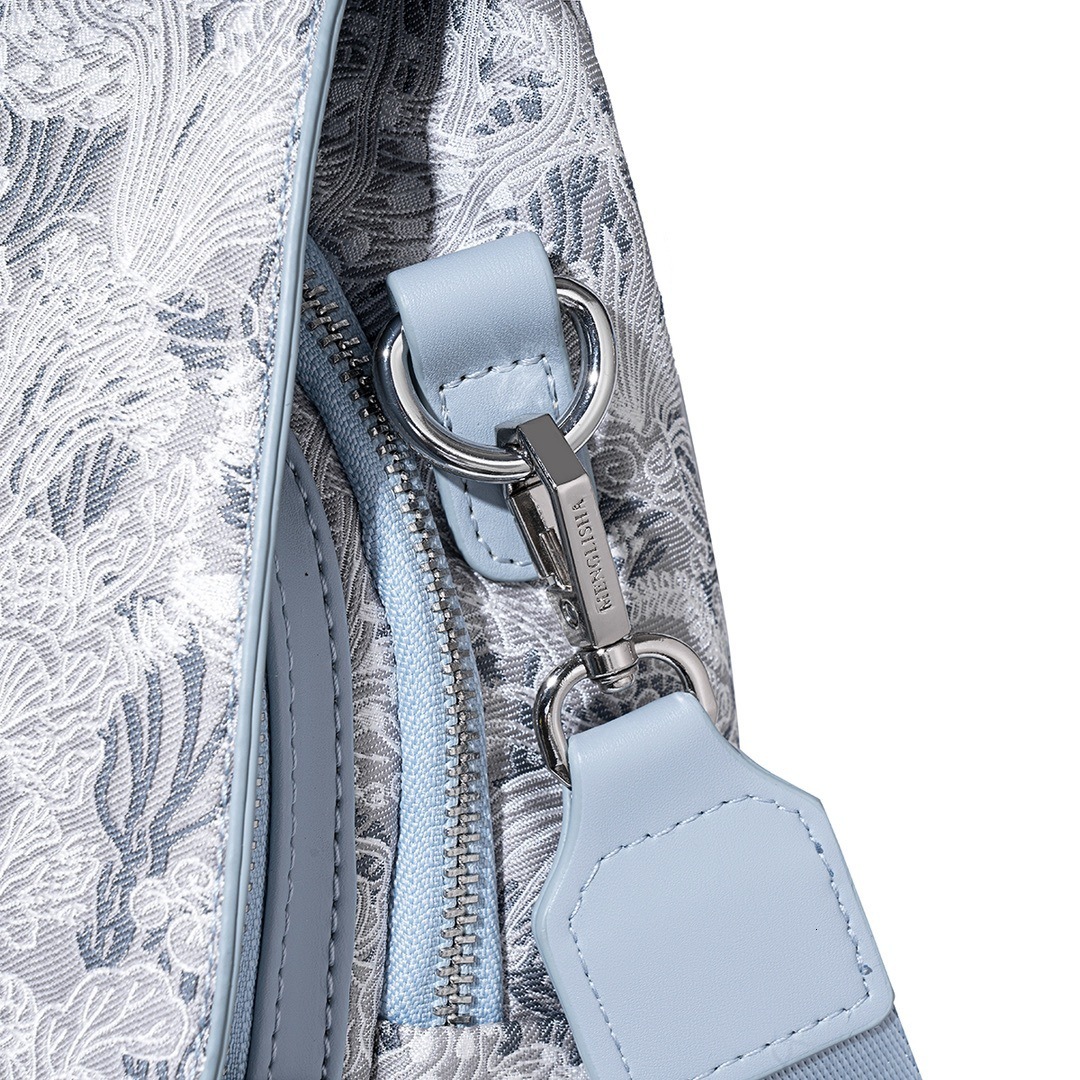 2025 Spring Summer New Fashion Versatile Single Crossbody Book Bag for Women Travel Commuting Large Capacity Double Shoulder Handbag ddmymoon