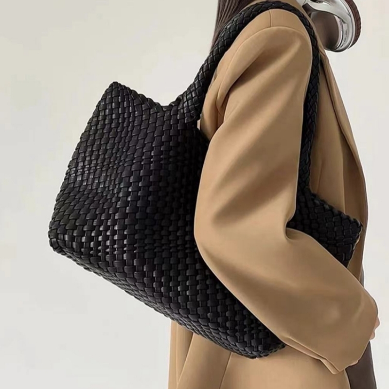 DHAL Niche Style Woven Large Capacity Shoulder Underarm Tote Mother Commuter Bag Trendy