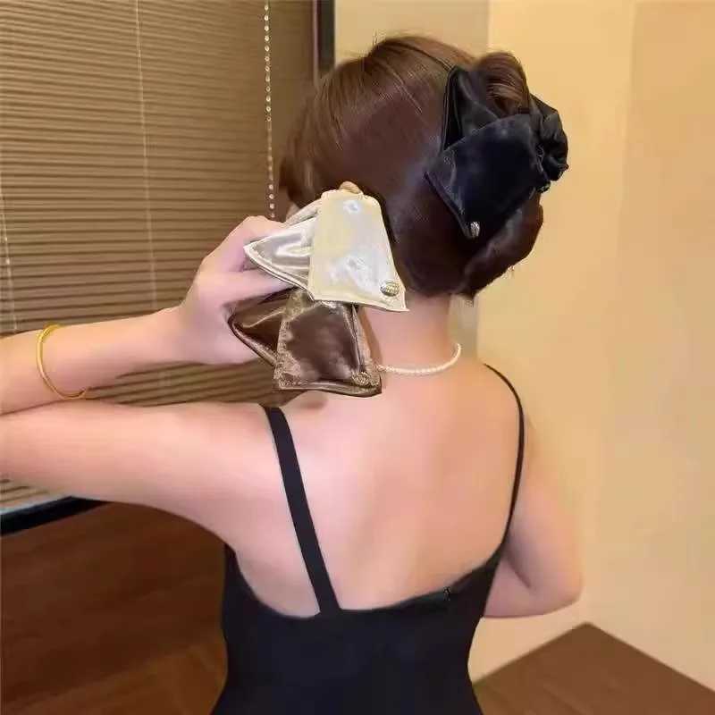 Elegant Solid Cloth Cross Hair Claw For Women Girls Sweet Hair Ornament Claw Clip Hairpin Hair Accessory Fashion Hair Accessories Z250729