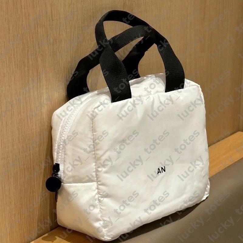 Make Up Designer Handbag Women Cosmetic Bag Luxury Toiletry Pouch Makeup Case Travel Portable Storage Bags Tote For Ladies DPD2507261