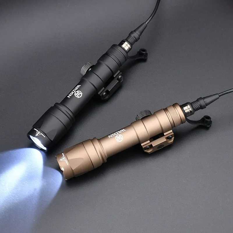 Vadsn M600 M600C Flashlight SF Hunting Light 600 Lumens Bright Scout Light With Constant Pressure Switch Metal Tail CapXJ250728