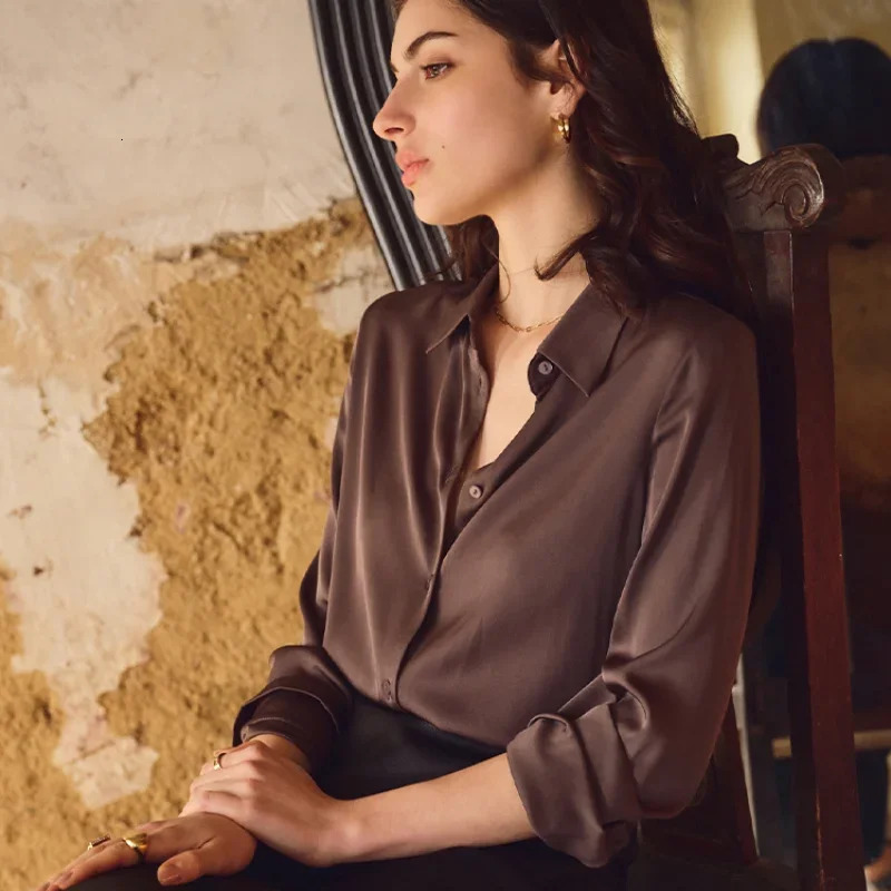 Satin Vintage Womens Shirts Springsummer Solid Korean Clothing Loose Long Sleeves Tops Poloneck Fashion Women Blouses 250724