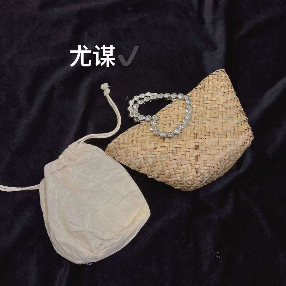 2023 Spring/Summer New Designer's Love Inlaid Dia Straw Woven Portable Bag Small Weave Holiday Style Girl