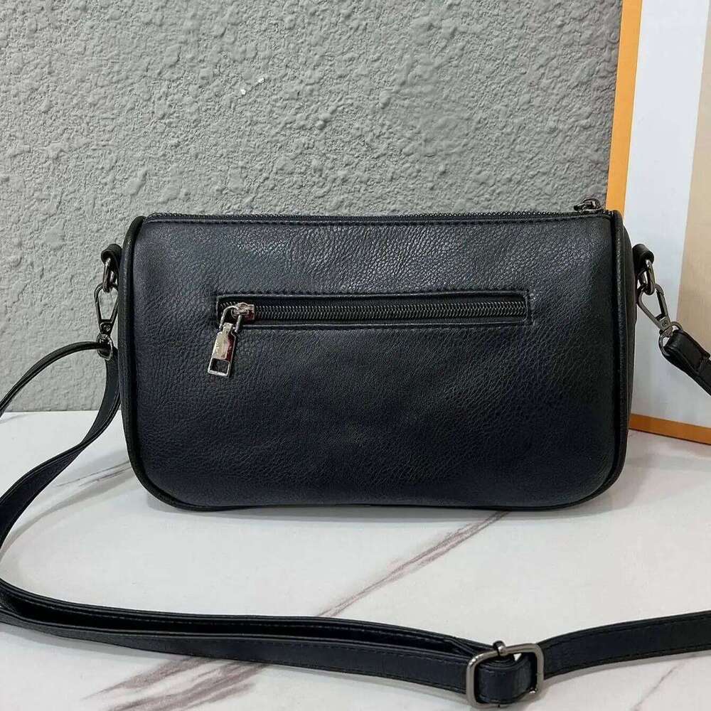 (Halloween) 2024 new Y2K street motorcycle punk wind rivet black skull shoulder messenger bag