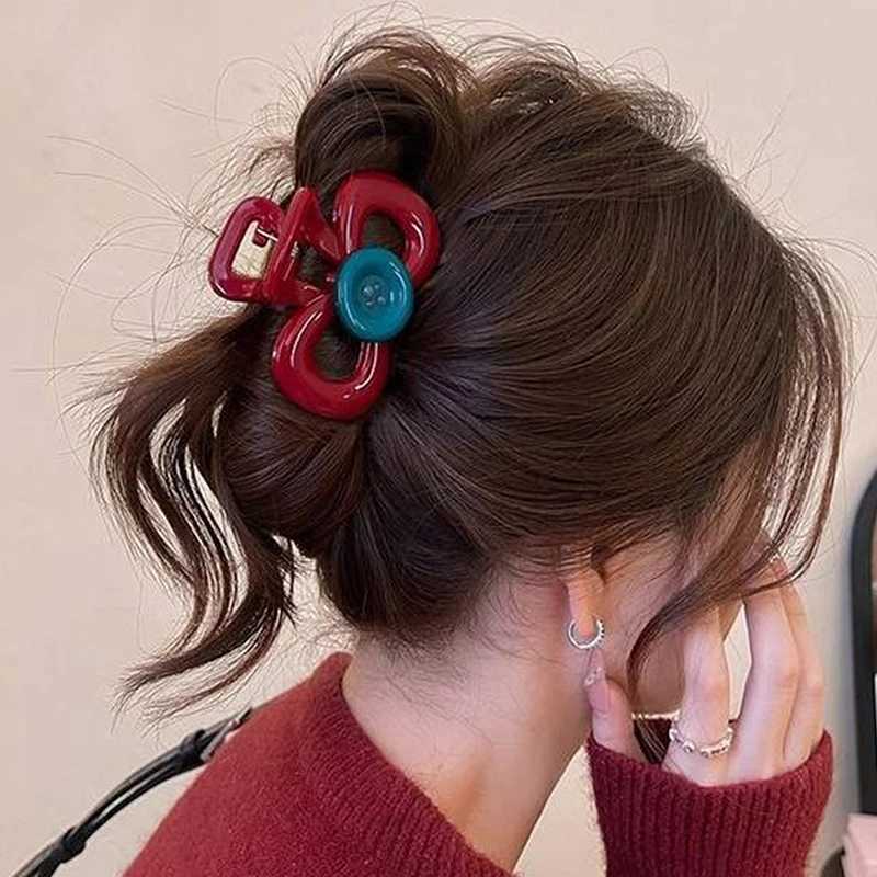 Red Button Grab Clip Women 2024 Back Of Head Hair Clip Headpiece Hairpin Hair Accessories Z250729