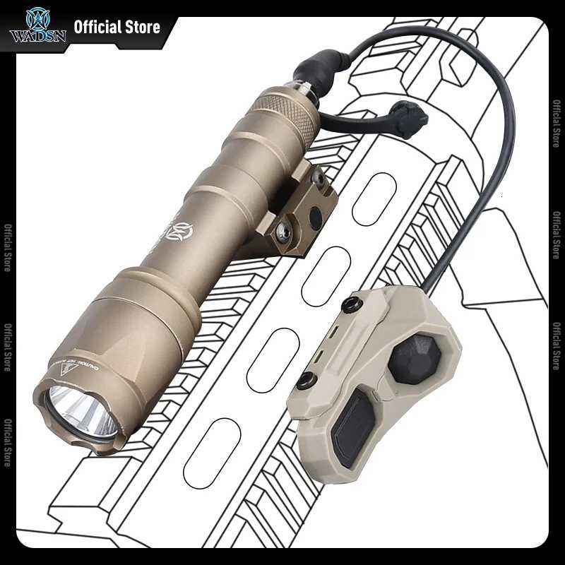 WADSN Tactical SF M300A/M600C Flashlight 400/600 Lumens White Light AXON Switch Hunting Scout Light Airsoft Accessories XJ250728