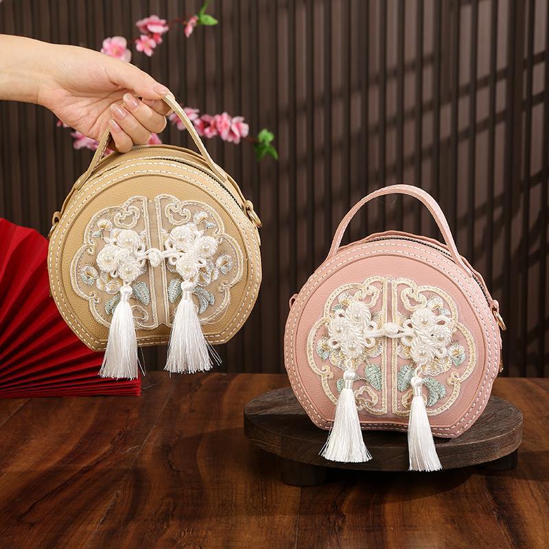 Ethnic style handmade embroidery bag new trend Chinese multifunctional handbag designer bag women s crossbody bag shoulder bag
