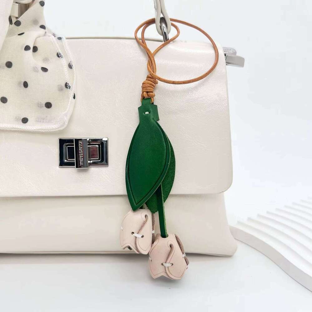 New Stylish Rose Keychain - Ins Floral Decor for Bags, Purse, Gifts, Romantic & Cute Accessories (4 Colors)