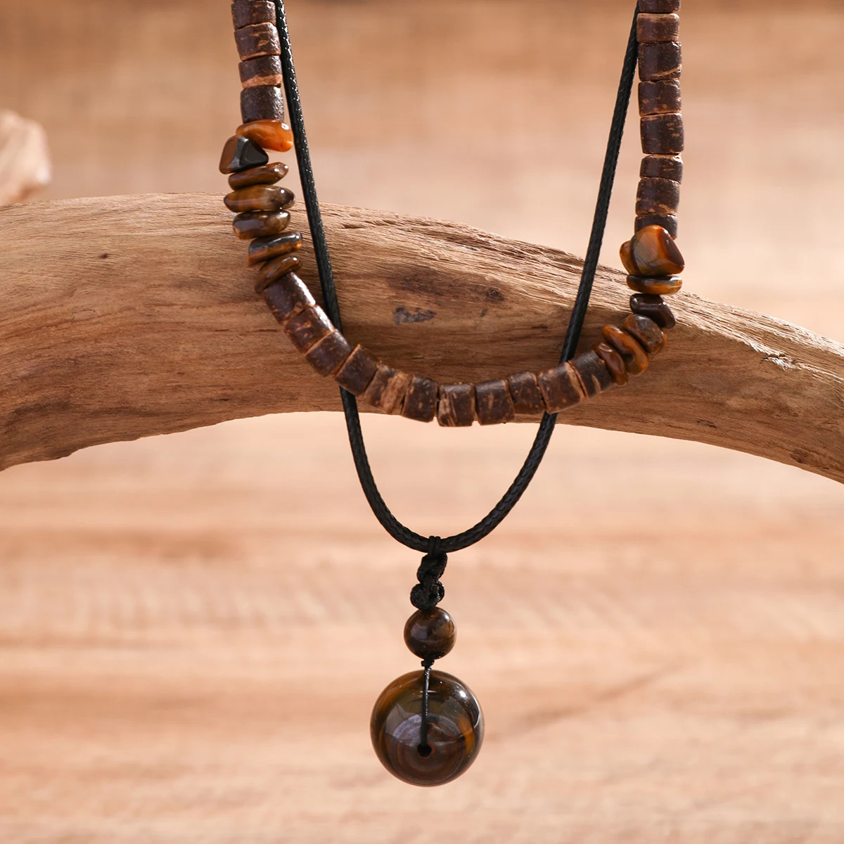 2Pcs/Set Bohemian Round Natural Stone Pendant Necklace for Men Vintage Ethnic Wood Bead Chokers Male Fashion Jewelry Accessories 250729