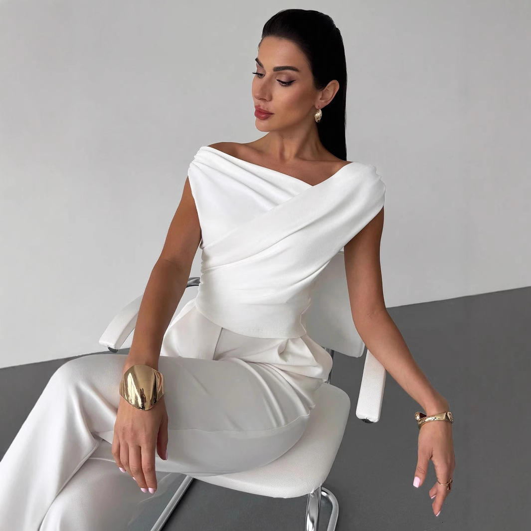 2025 Solid Color Sleeveless T-Shirt Womens Simple Style Asymmetric Shoulder Slim Fit Sleeveless Short Top