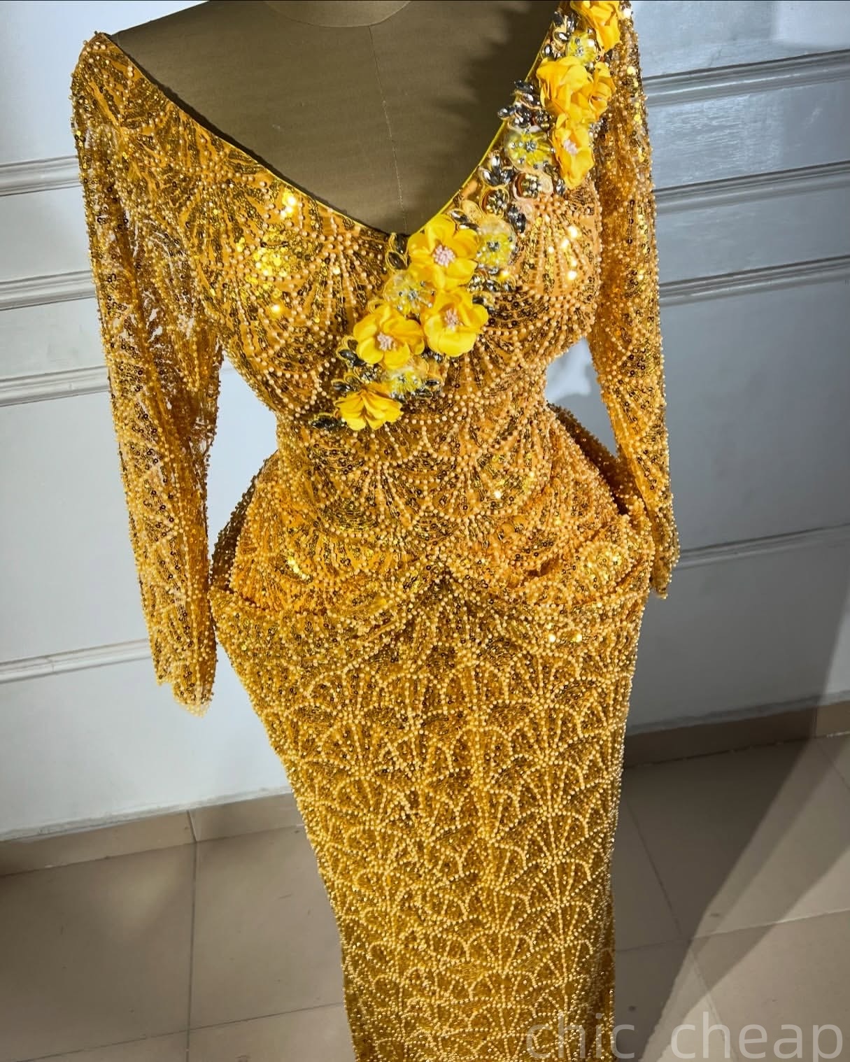 Yellow Sheath Prom Dresses 2025 Flowers Crystals V-neck Sequined Evening Formal Party Second Birthday Engagement Gowns Plus Size Dress For Special Occ