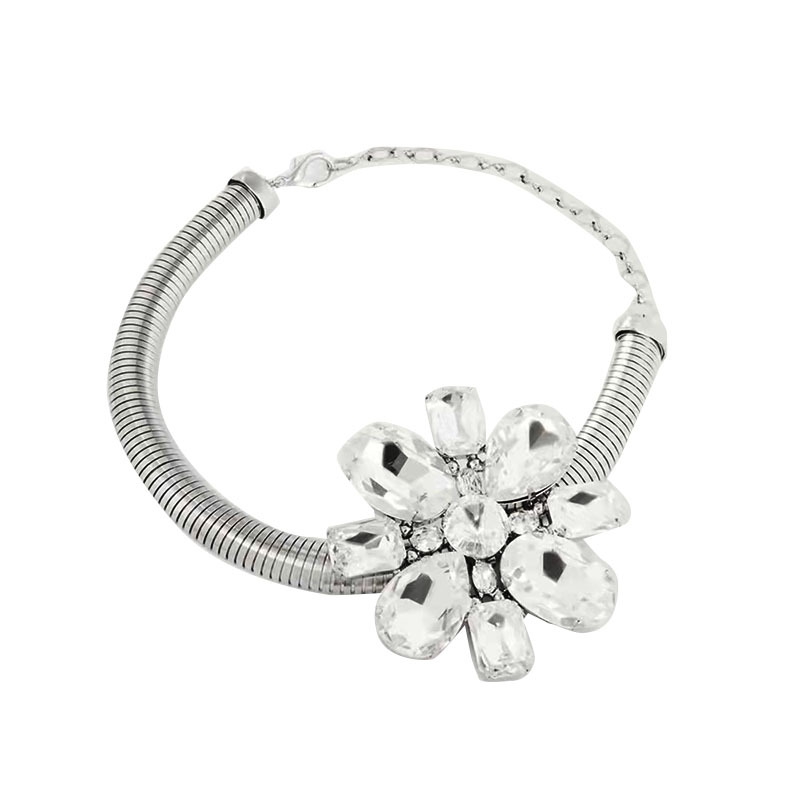 New Exaggerated Oversized Crystal Flower Collar With Retro Temperament High-end Personalized Collar Choker Chain for Women Lady