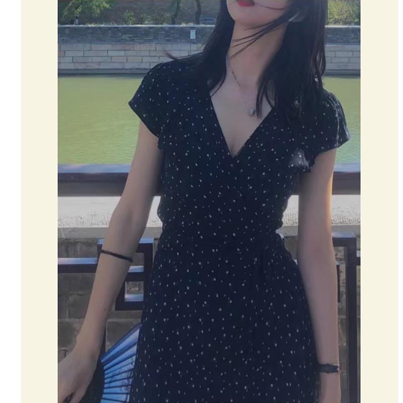 Large Size Short Floral Dress with Summer Polka Dot Design Niche Fairy French Tea Break Hot