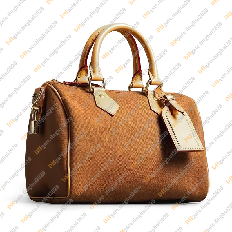 Men Fashion Casual Designe Luxury Boston Bag Messenger Bag Crossbody Shoulder Bag Totes Handbag Top Handbag Bag TOP Mirror Quality M15218 Pouch Purse
