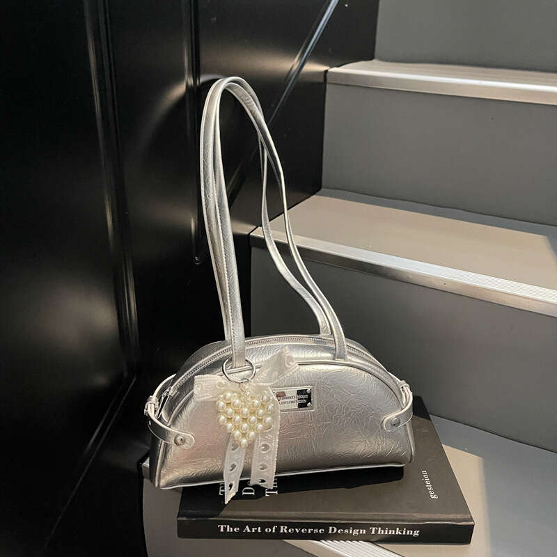 Korean Style Shell 2025 New Niche Designer Fashion Trend Underarm Super Popular Shoulder Bag