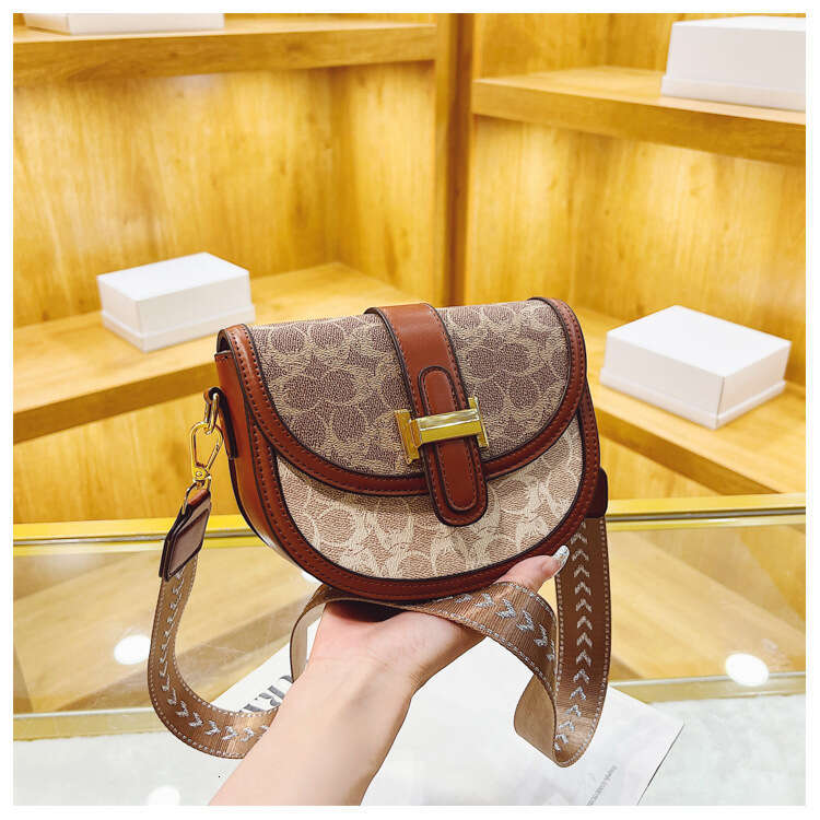 Fashion Color-Block for Women, Trendy Saddle Stylish Shoulder Textured Crossbody Bag, Commuter Small Bag
