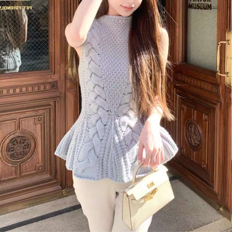 sxzy Mermaid Princess Unique and Exquisite Design Sleeveless Women Sexy Knitted Top for Outerwear Trendy