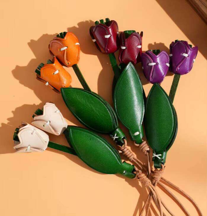 New Stylish Rose Keychain - Ins Floral Decor for Bags, Purse, Gifts, Romantic & Cute Accessories (4 Colors)