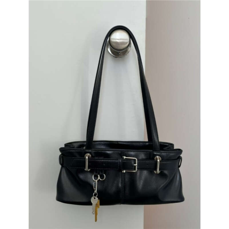 Genuine Leather Large Capacity Commuter Celebrity Style Korean Niche Design Belt Buckle Cowhide Single Shoulder Baguette Underarm Bag B5