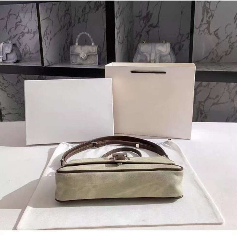 Denim Baguette for Women Fashion 2024 High-Quality Texture High-Value Niche Handbag Underarm Bag Simple