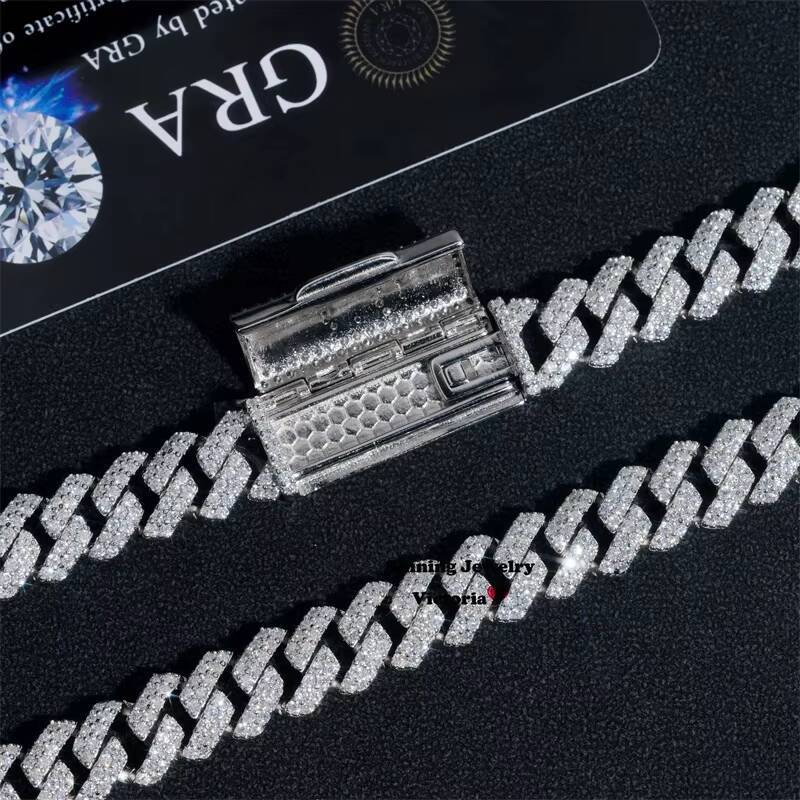 Classic Design Iced Out Men Hip Hop Necklace 10MM Moissanite Cuban Link Chain With Name Clasp