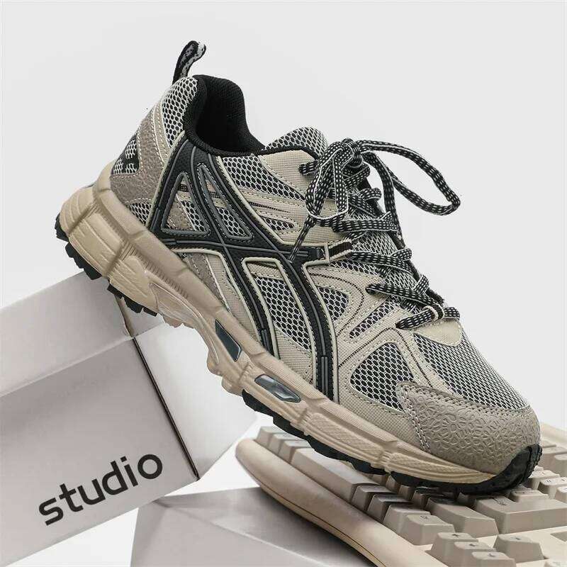 High Quality New Sneakers Men Women Fashion Casual Shoes with Neutral Slip Anti Odor Performance Hot Selling Retro Run Shoe