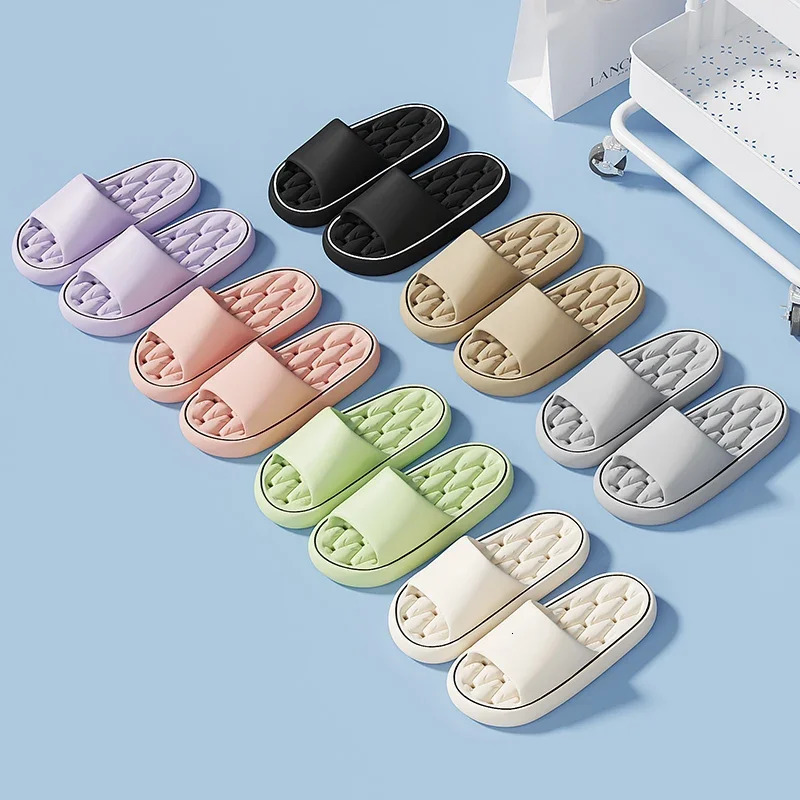 Men Bathroom House Slippers Leaking Quick-Drying Shower Slipper Light Weight Waterleaky Beach Flip Flops Women Swimming Slides 250725