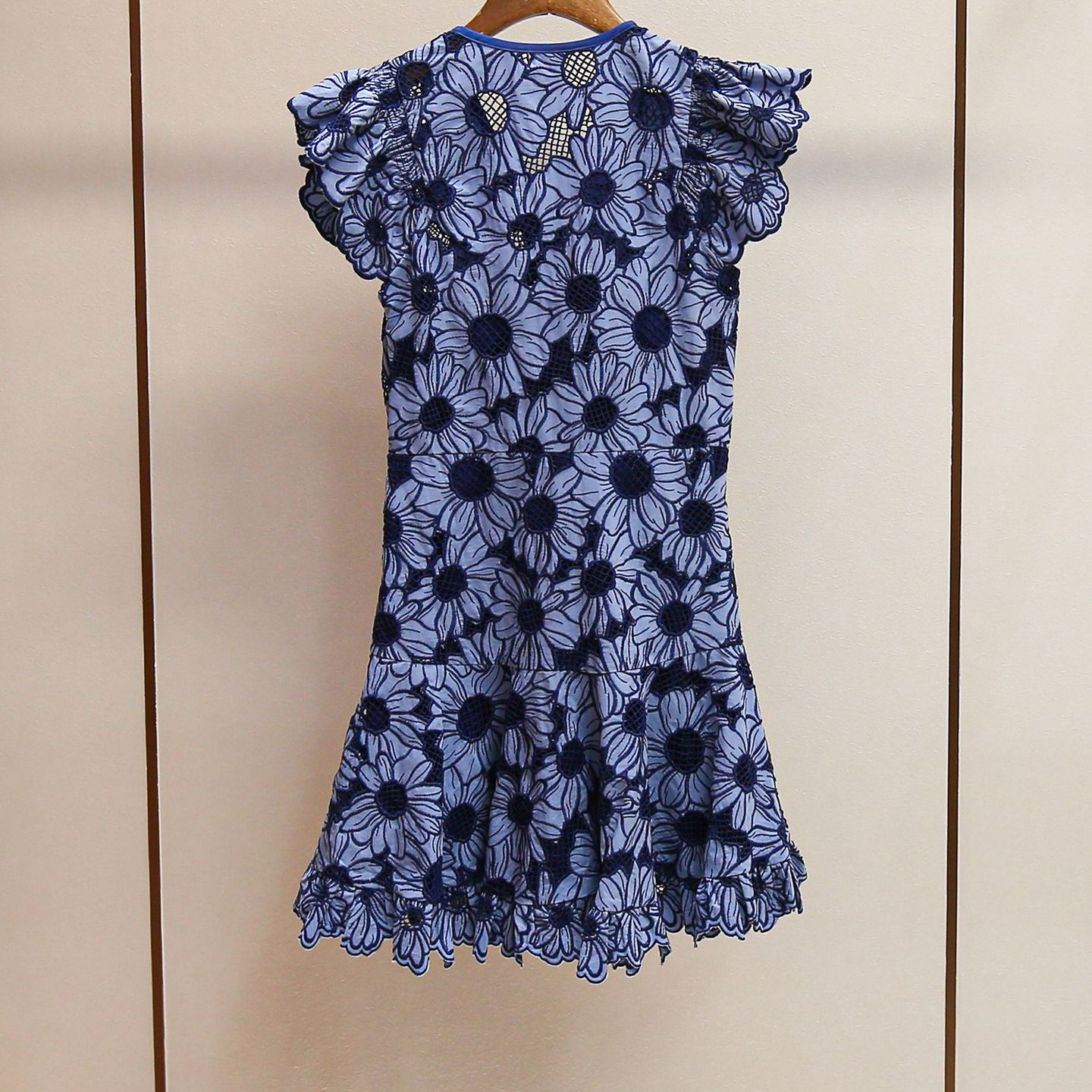 Free shipping designer dress for women French style simple and fashionable dress loose vacation long dress