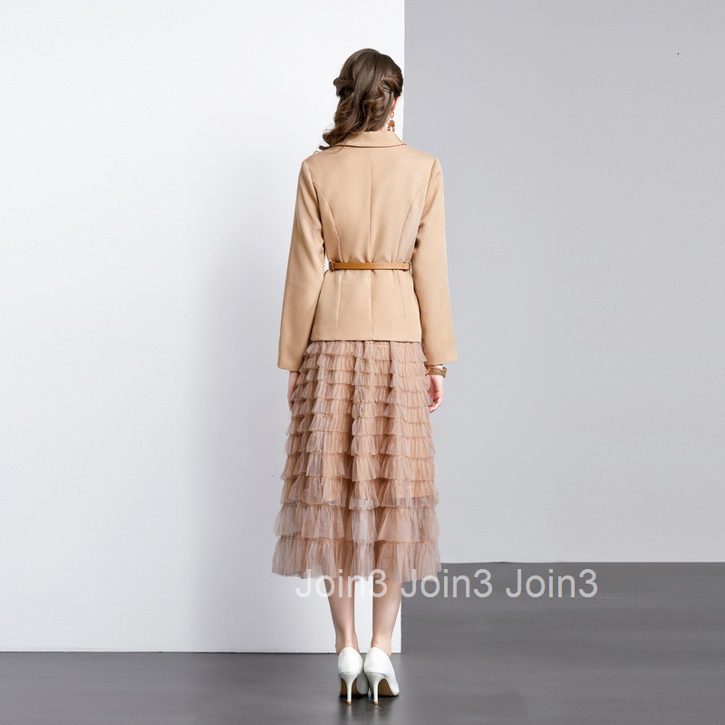 Autumn Winter New French Style Plus Size Womens Elegant Long Sleeve Blazer with Belt + Half-length Tiered Skirt