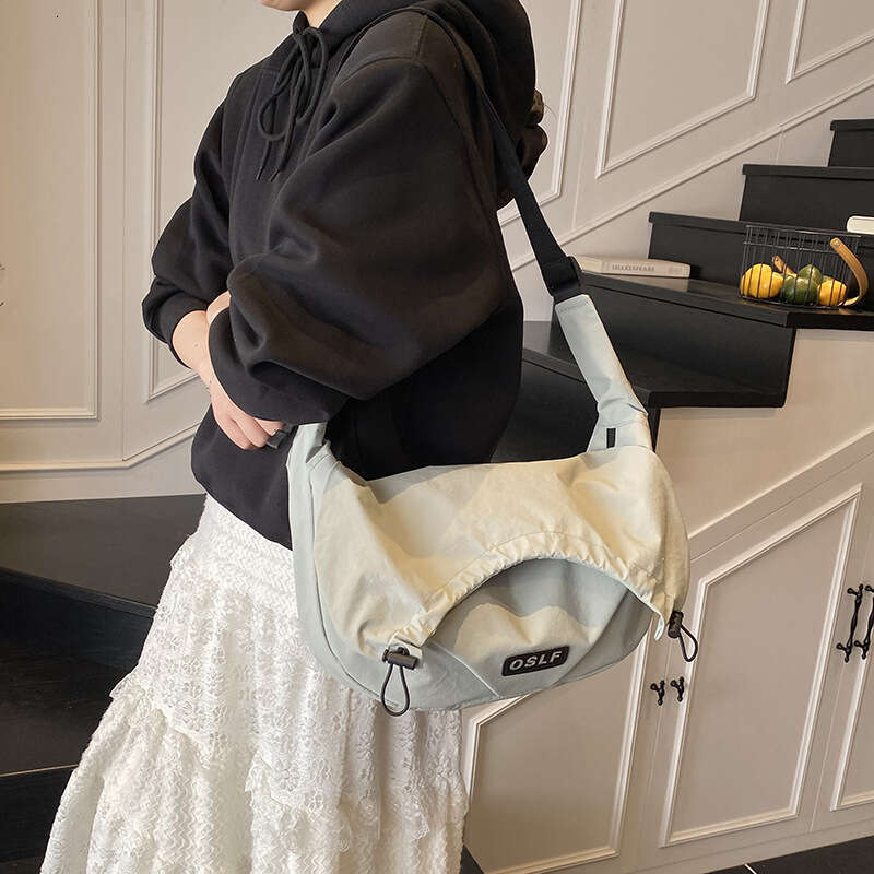 Niche Designer Crossbody for Women 2025 New Large Capacity Casual Sports Dumpling Bag Lightweight Single Shoulder