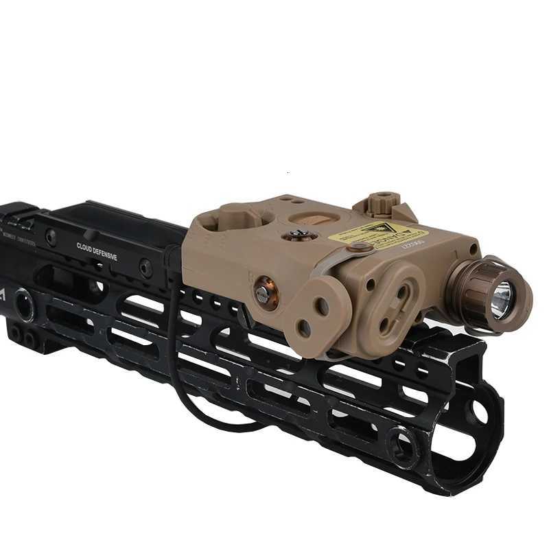 Tactical PEQ-15 Laser Sight Red Dot Blue Green Laser Aiming and White Flashlight IR Fill Light PEQ Tailswitch Slot Rial MountXJ250728