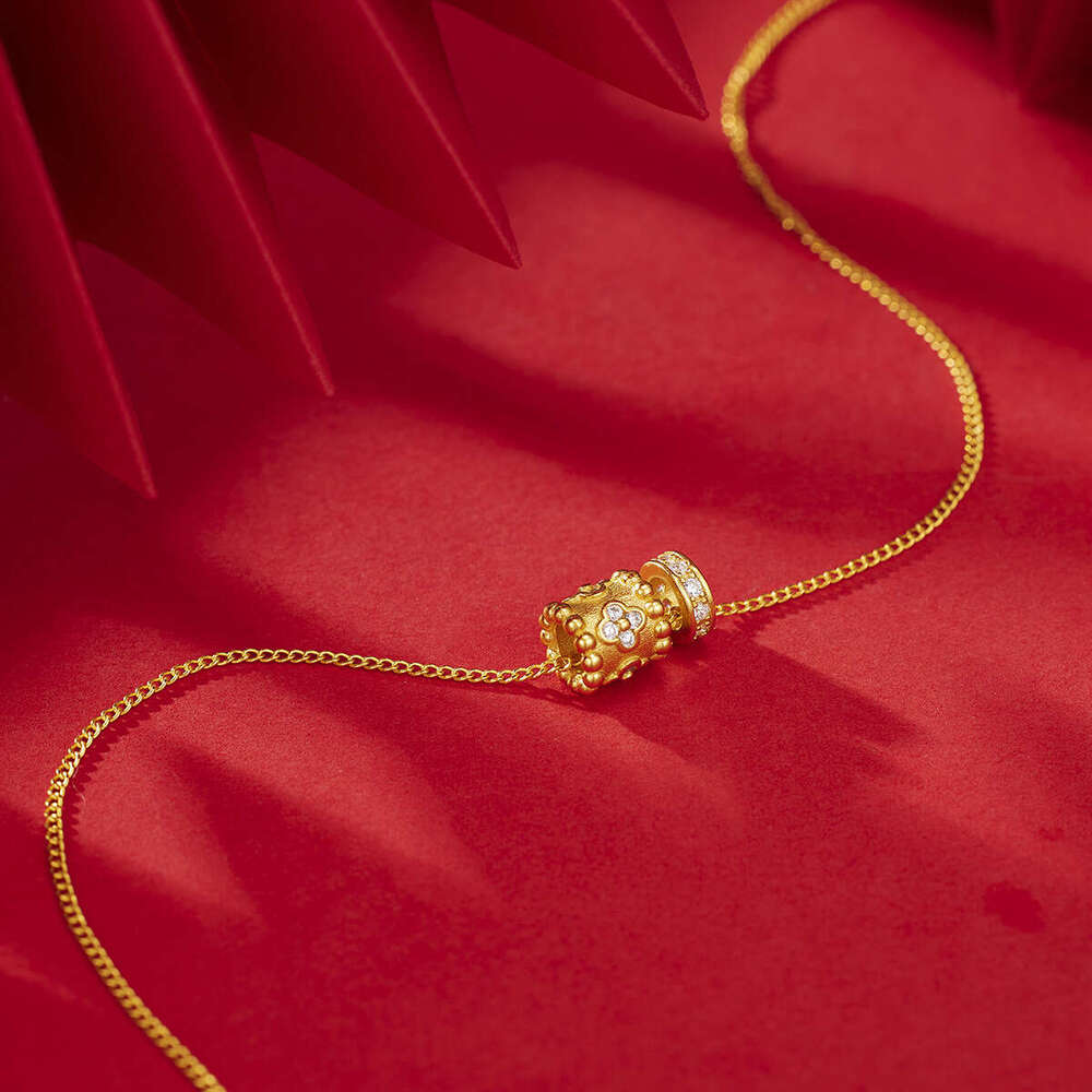 s925 Pure Sier Four-Leaf Clover Kaleidoscope Necklace for Women Fashionable Light Full Dia Small Waist Pendant Versatile Clavicle Chain