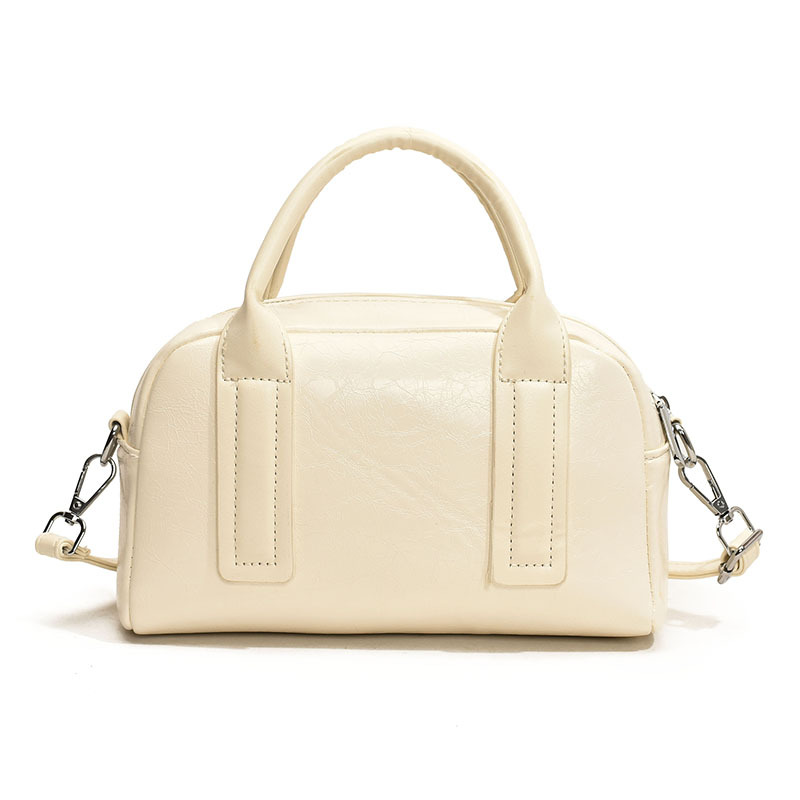 Niche Design Ladies' Shiny Leather Shoulders Bag - Stylish Everyday Purse