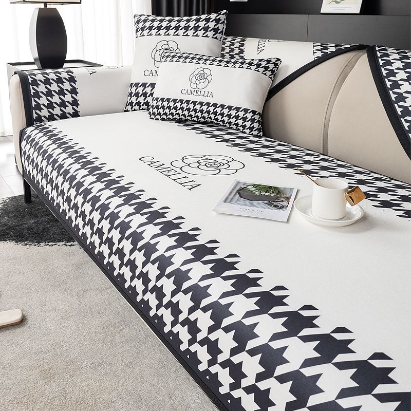 Designer Sofa Covers Blanket Non-Slip Sectional Couch Covers Luxury L Shape Resistant Sofa Slipcover for Furniture Bed Couch Sofa Large Size