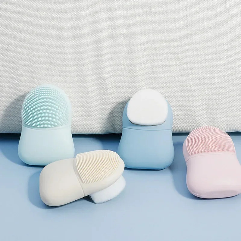 Double head face wash brush Japan silicone manual pore black makeup beauty tool 250726