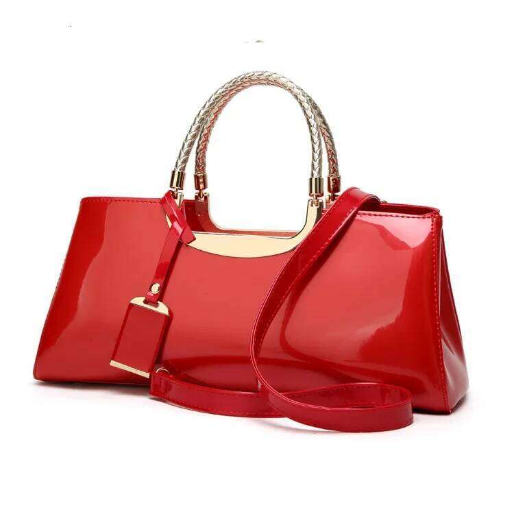 Fashionable European And American Style Patent Leather Handbag Women's Single Shoulder Wedding New Bride Bag Banquet Ba