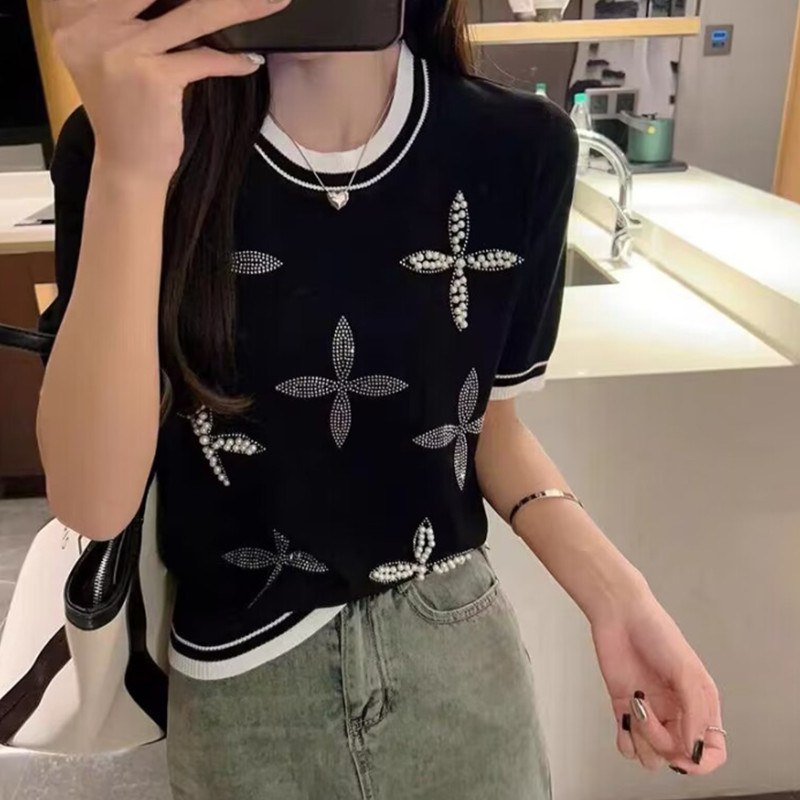 Luxury Women's T Shirts 2025 New Women's Cool Silk Knit Tee - Summer Round Neck Short Sleeve Breathable Top