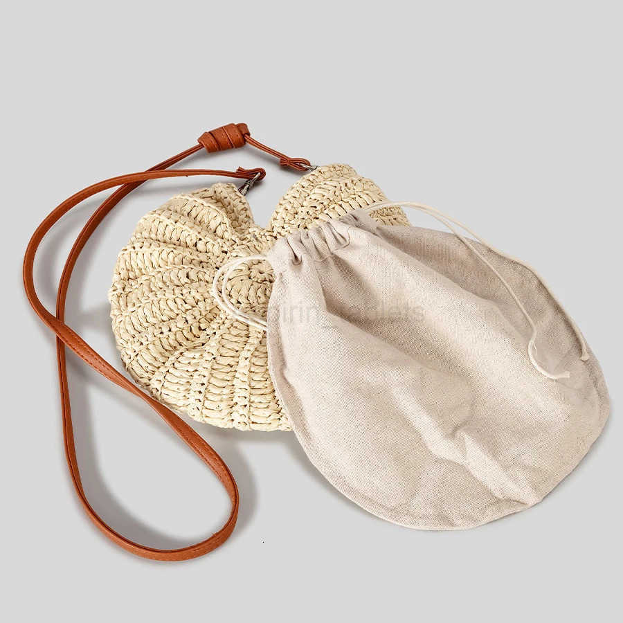 Creative Conch Design Straw Shoulder Bags Funny Paper Woven Crossbody Bag Cute Summer Beach Bag Small Female Purses 2025 M250730
