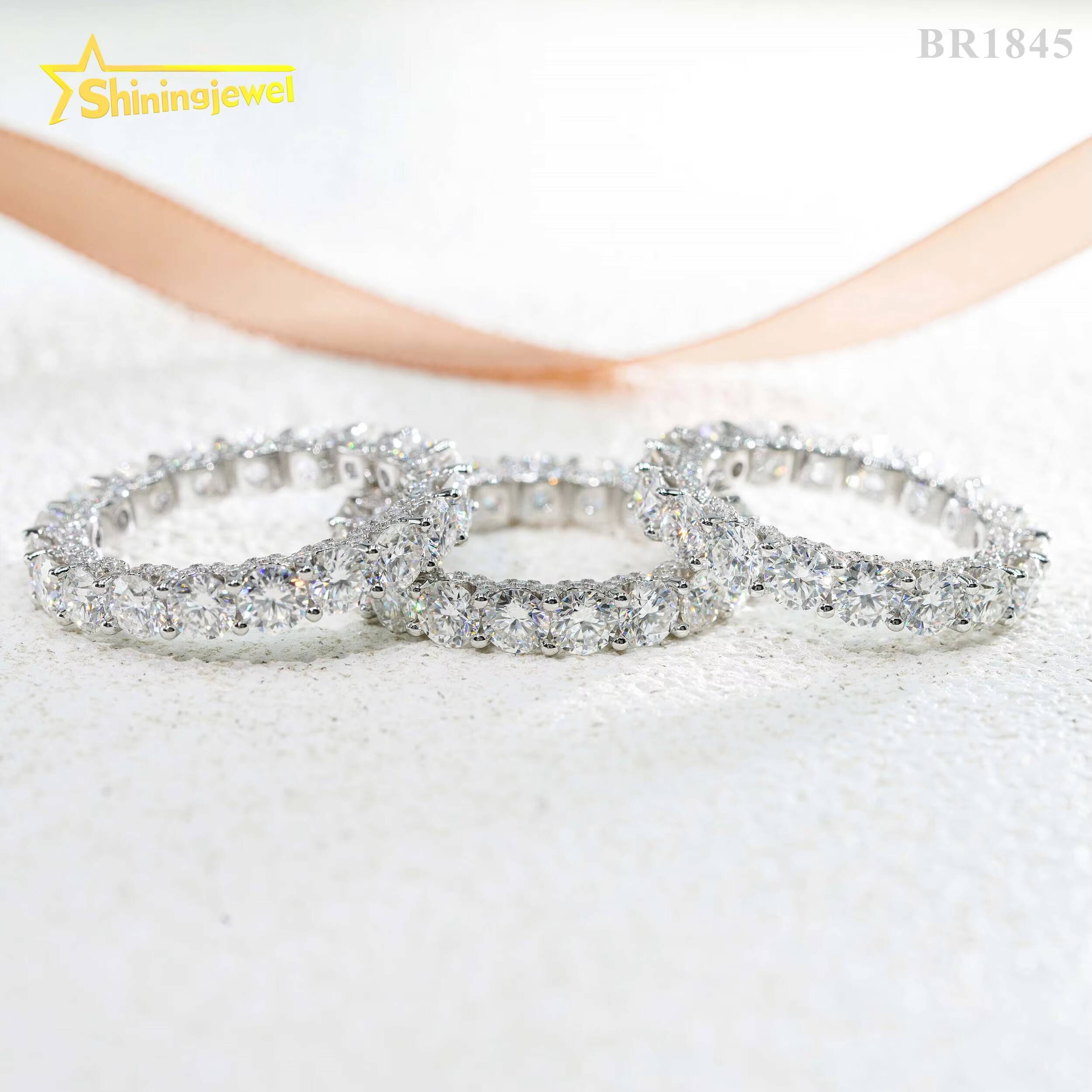 Shining Jewelry High Quality Iced Out Eternity Ring S925 Silver VVS Moissanite Wedding Band Ring for Women